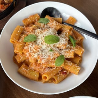 Spicy Rigatoni al 400
